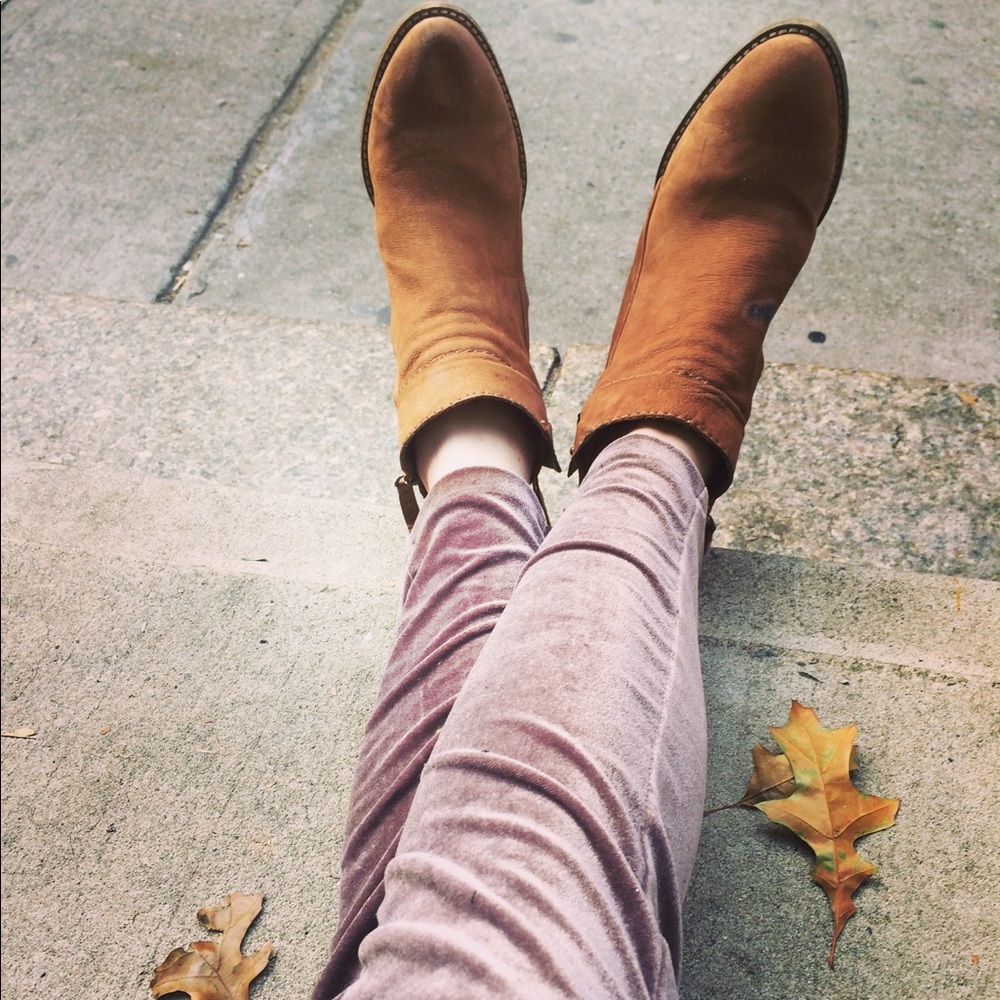 High-waisted mocha velour casual pants